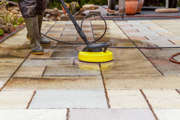Best Spring Cleaning  in Graceville, FL